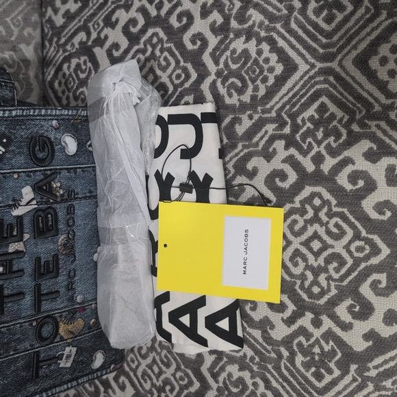 NWT Marc Jacobs Trompe L'Oeil Trinket Canvas Tote Bag Small - Picture 7 of 7